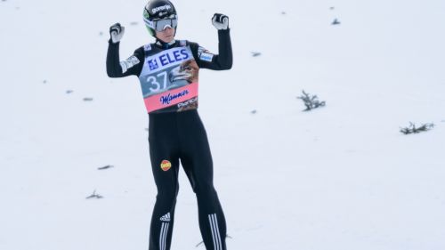 Finale thrilling a Planica: Freund vince la Coppa del Mondo a pari punti grazie a Jurij Tepes in una gara meravigliosa!