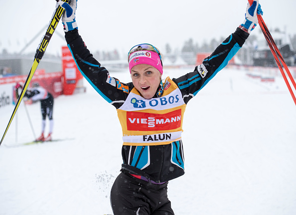 Johaug vince anche la 10 Km di Falun con Østberg in difficoltà