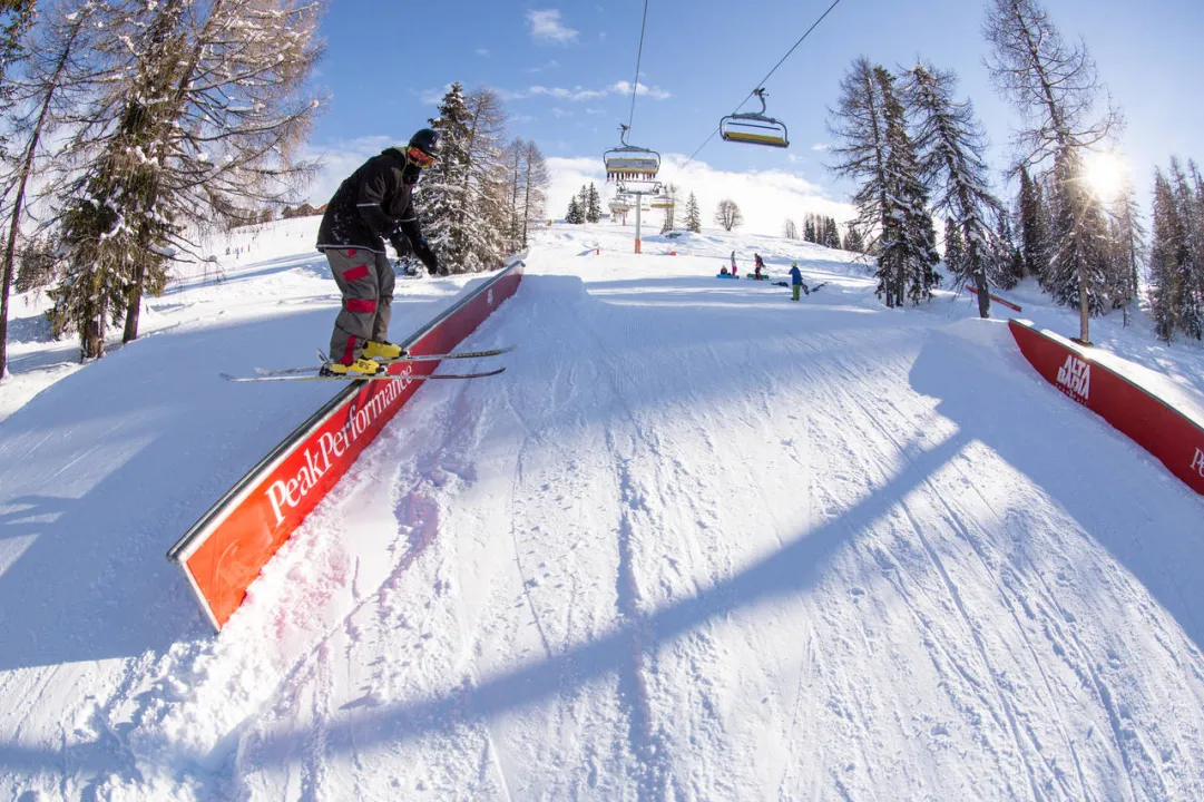 Snowpark Alta Badia: setup creativo ai piedi delle Dolomiti