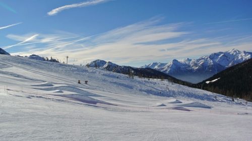 Sanmartino Snowpark: progression park e centro Burton