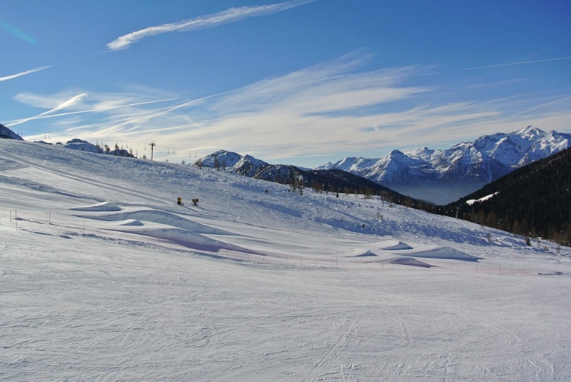 Sanmartino Snowpark: progression park e centro Burton