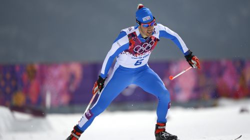 Simon Fourcade senza veli, posa per il calendario Dieux du Stade