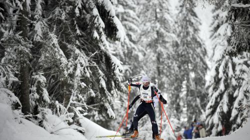 Simon Fourcade senza veli, posa per il calendario Dieux du Stade