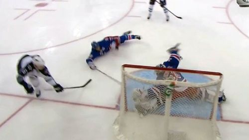 Incredibile parata di lundqvist su burmistrov