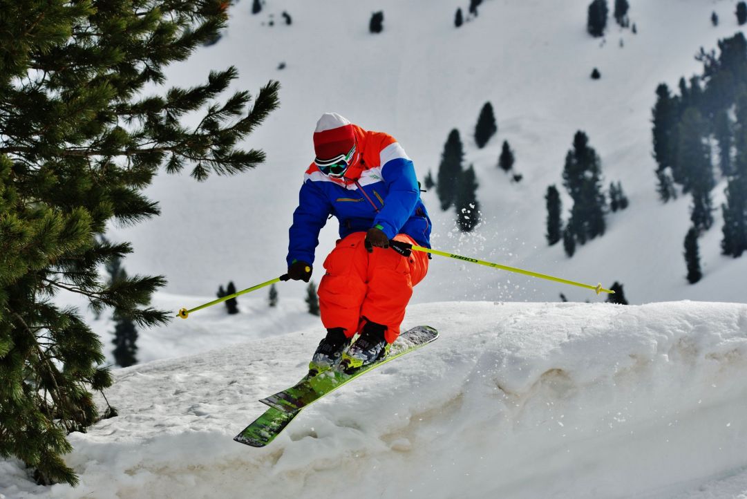 Test sci Neveitalia a Pampeago
skier: andrea bergamasco