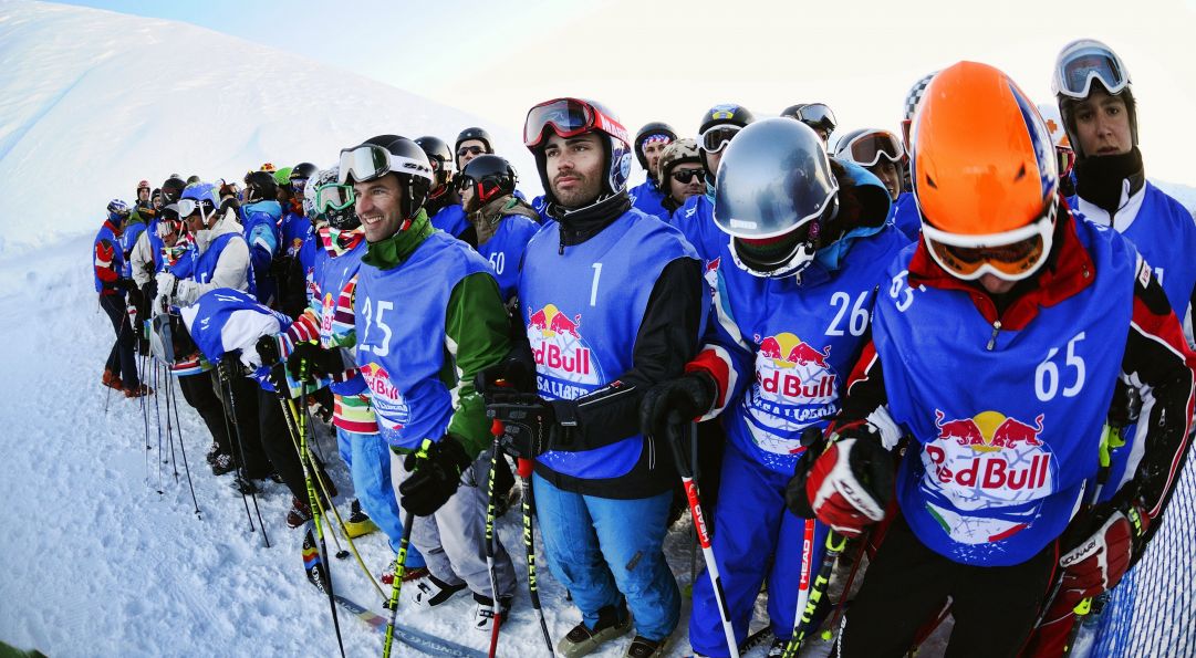Foto scattata durante l'evento Red Bull Discesa Libera
Skier: Andrea Bergamasco 1° class
Foto: Matteo Ganora Nikon D300s 