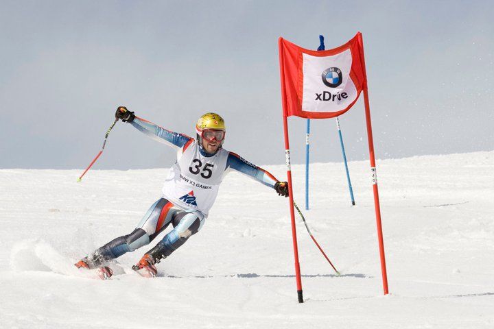 Foto scattata durante la competizione internazionale di sci alpino Bmw X3 Games
Skier: Andrea Bergamasco 1°class.