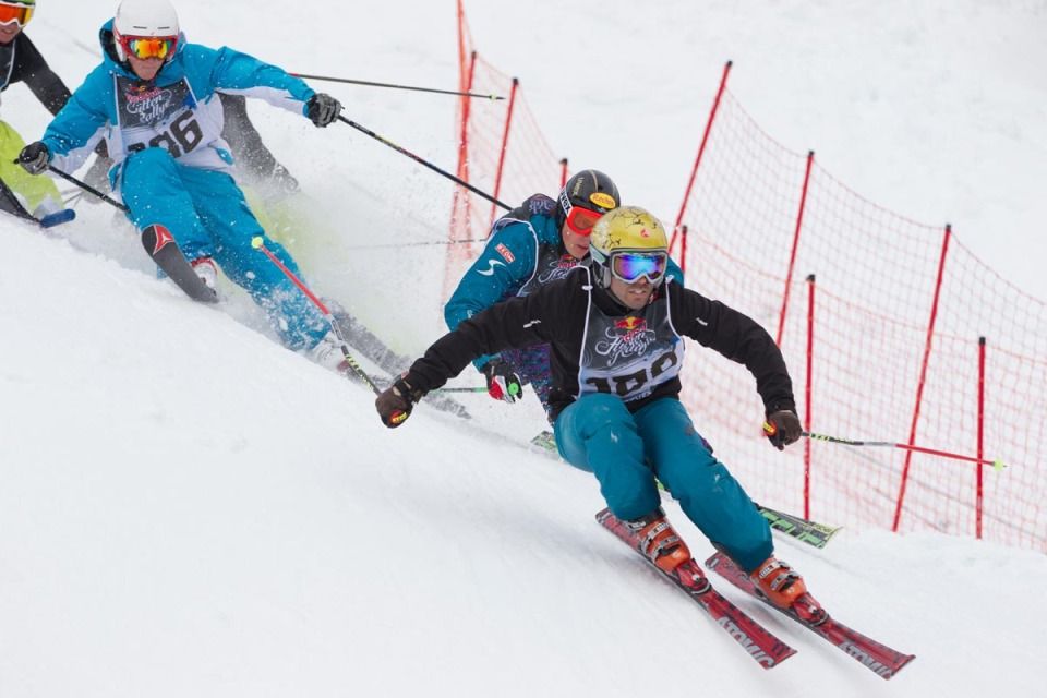 Foto scattata alla competizione internazionale di Ski Cross Red Bull Hutten Rallye di St. Anton.
Skier: Andrea Bergamasco 