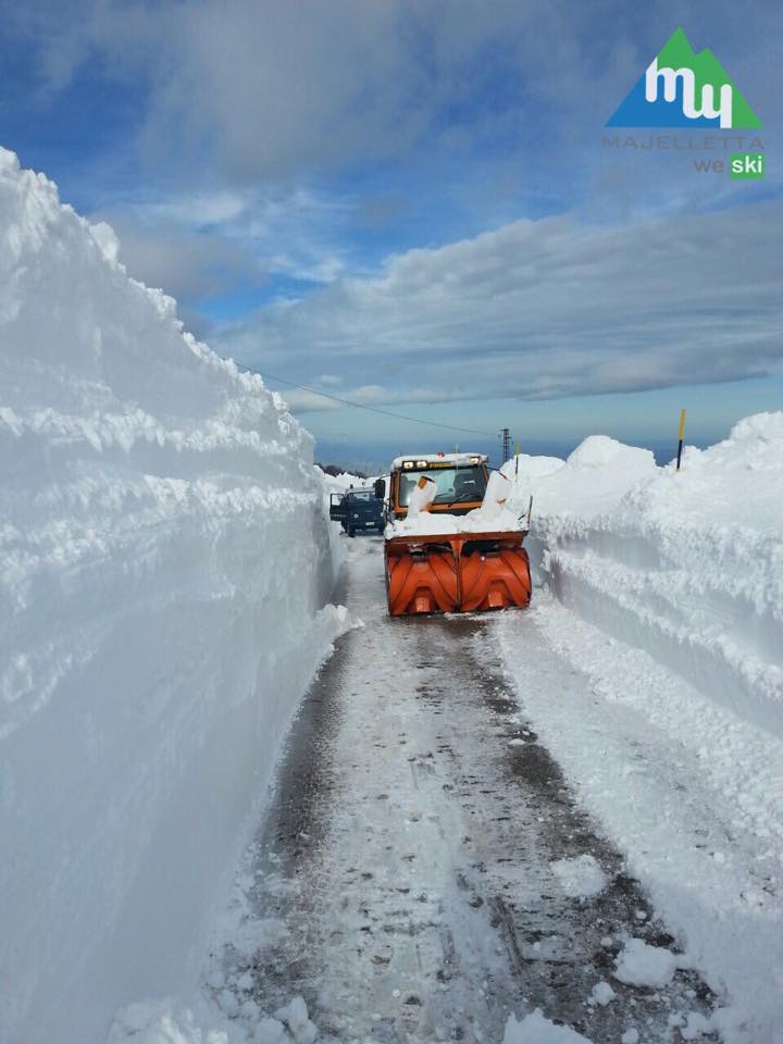 La Majelletta sommersa: chiusa la strada da Passo Lanciano