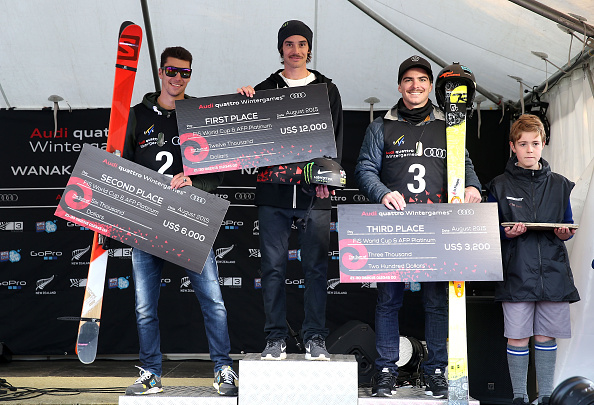 Kevin Rolland e Devin Logan trionfano nell'halfpipe di Cardrona che apre la stagione. Podio tutto francese tra gli uomini