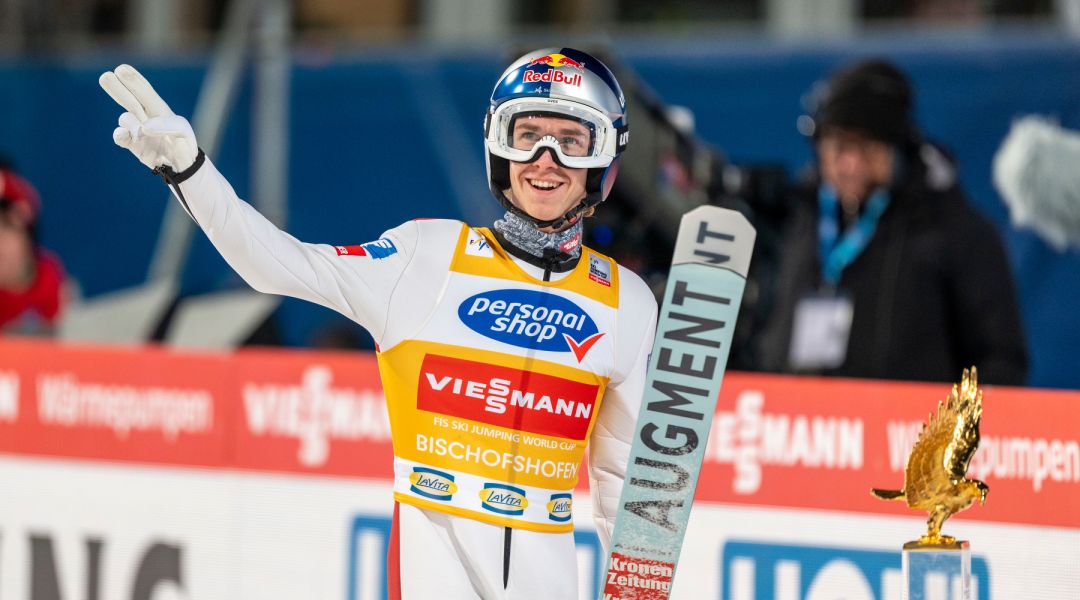Philipp Raimund beffa gli austriaci a casa loro: a Hinzenbach primo hurrà nel Grand Prix, piegati Tschofenig e Hoerl