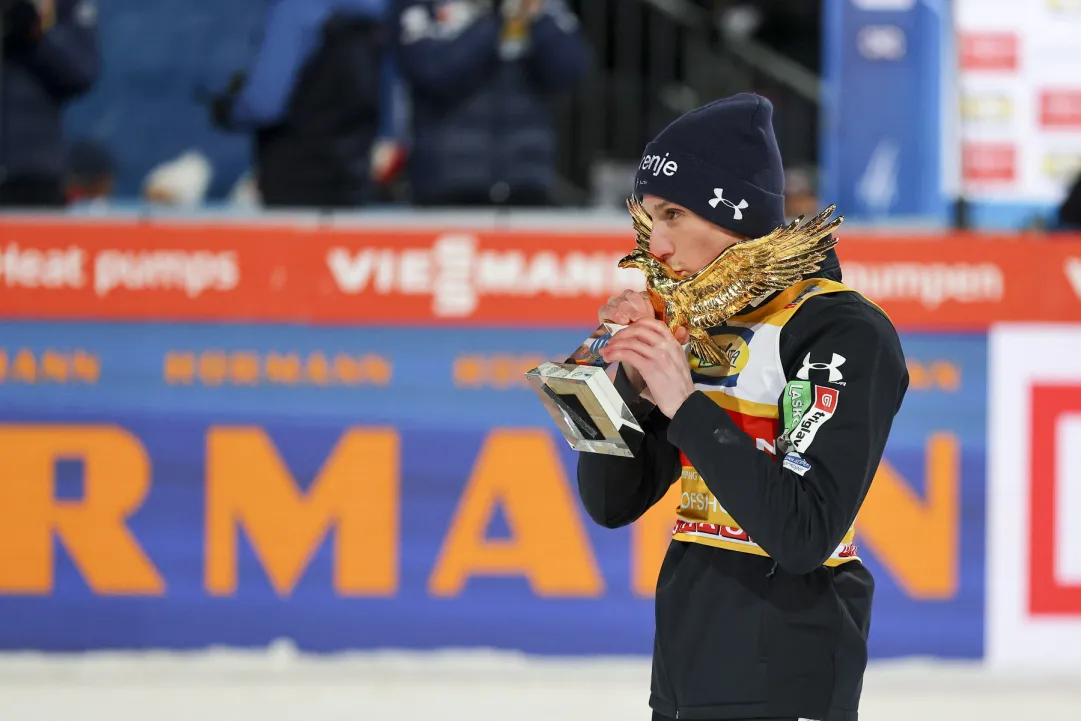 Tournée dei quattro trampolini: il nome Prevc torna a brillare nell’albo d’oro, Domen porta la Slovenia al terzo successo