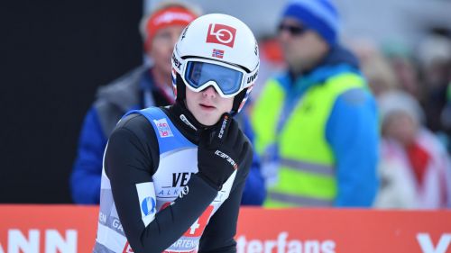 Granerud si conferma anche a Nizhny Tagil e vola in testa alla classifica generale di Coppa del Mondo