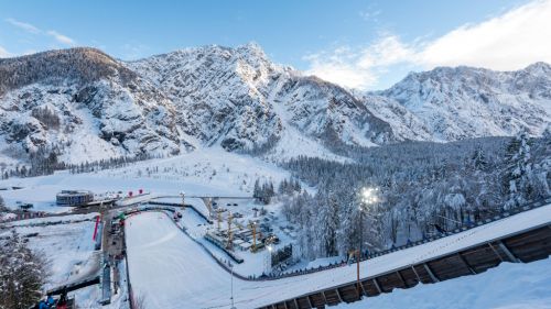 Salto con gli sci: Ryoyu Kobayashi fa il vuoto a Planica, battuti Eisenbichler e Geiger