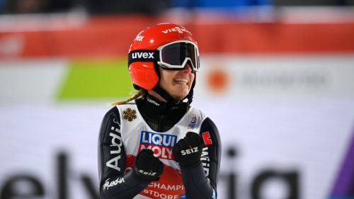 Salto con gli sci: Katharina Althaus trionfa a Lillehammer, 16a Lara Malsiner