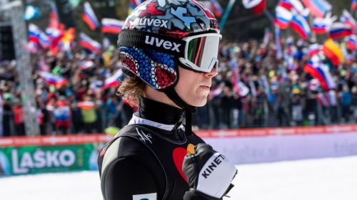 Alex Insam è sempre lì! Gran 5° posto in gara-1 a Wisla dove fa il vuoto Marius Lindvik