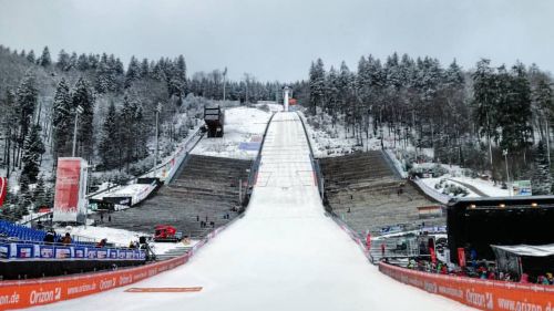 Julia Scheib oro mondiale juniores nel gigante femminile di Davos