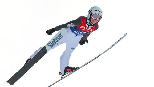 I fratelli Prevc padroni a Klingenthal, Domen domina Gara-1, rivincita per Nika davanti a Maruyama