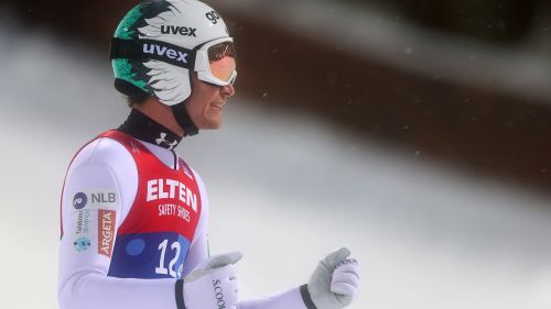 Escono tanti big nella 1^ manche dello slalom mondiale degli uomini, comanda Braekken su Wissting e Uhlir