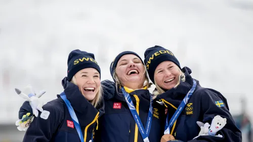 La Norvegia cala gli assi e va in fuga, ma che Svezia: l'Italia riprende la corsa con l'oro nello Short Track