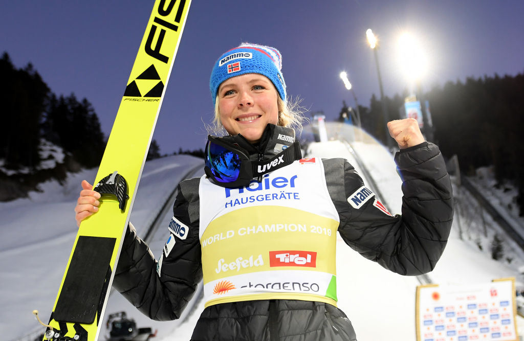 Salto: Maren Lundby conquista l'oro al termine di una gara tiratissima