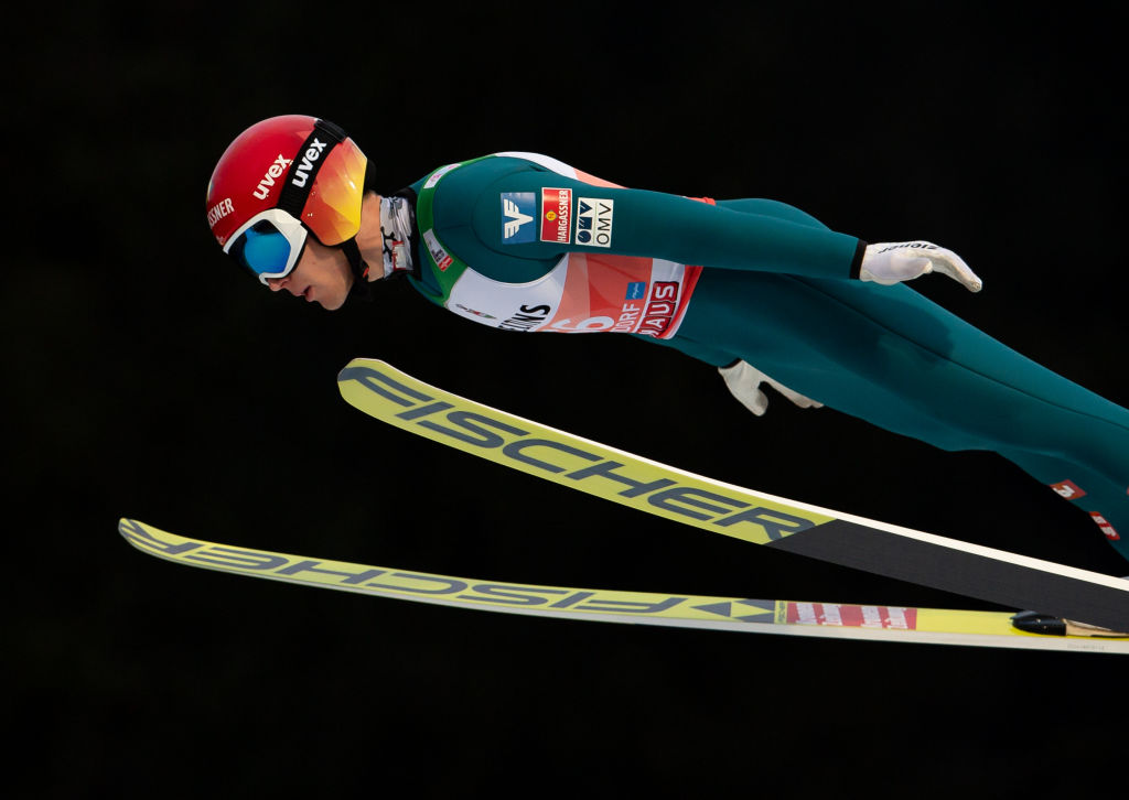 Aschenwald vince la qualificazione di Oberstdorf, che inizio per Giovanni Bresadola!