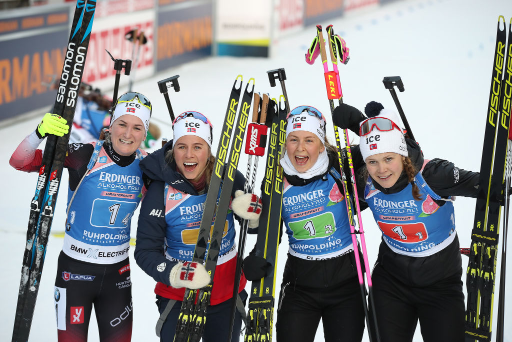 LIVE da Pokljuka per la staffetta femminile: Norvegia per il terzo oro consecutivo, l’Italia si gioca Wierer in ultima frazione