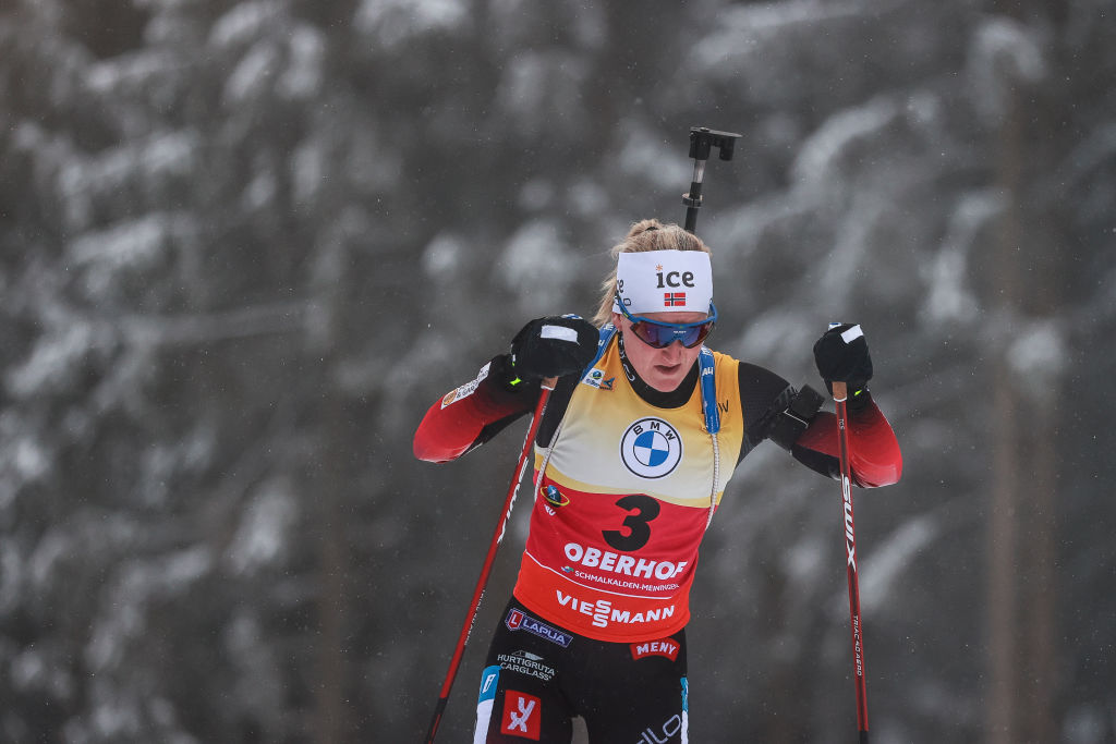 LIVE da Oberhof: Roeiseland parte davanti a tutte nell’Inseguimento femminile, Wierer 9a a 30” dalla zona podio