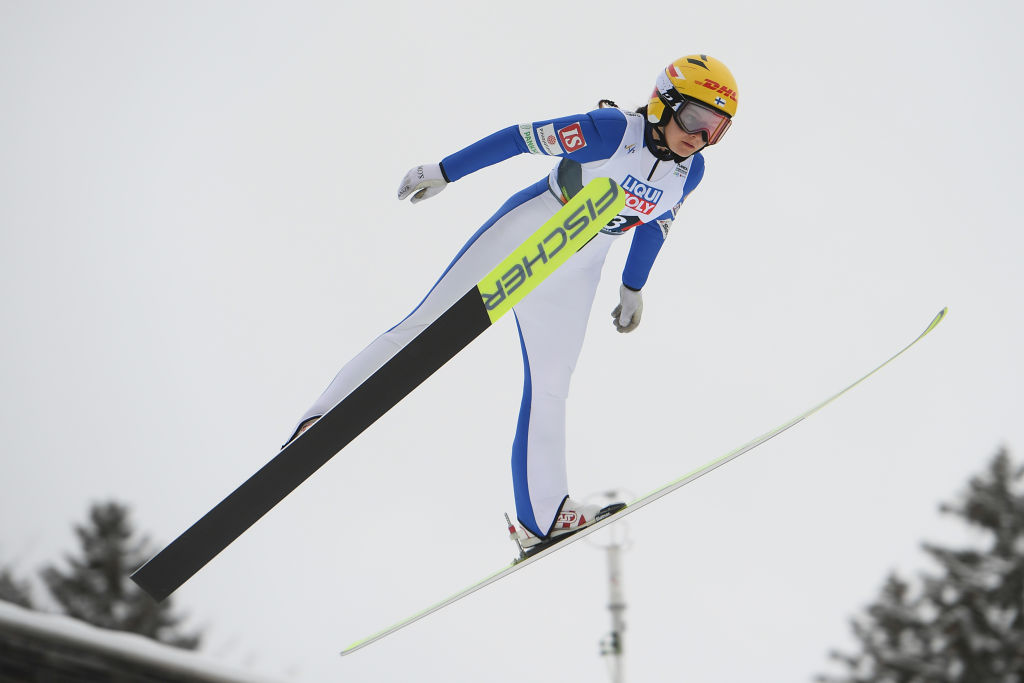 Walcher e Korhonen sono i nuovi campioni del mondo junior di combinata nordica, Slovenia oro nel salto femminile