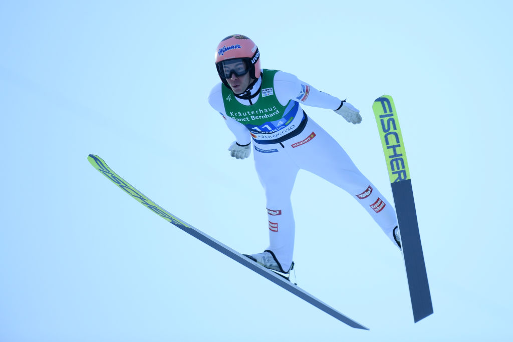 Salto con gli sci: Stefan Kraft è super a Planica, 240 m sfiorati e coppa di volo ancora aperta, bene gli azzurri