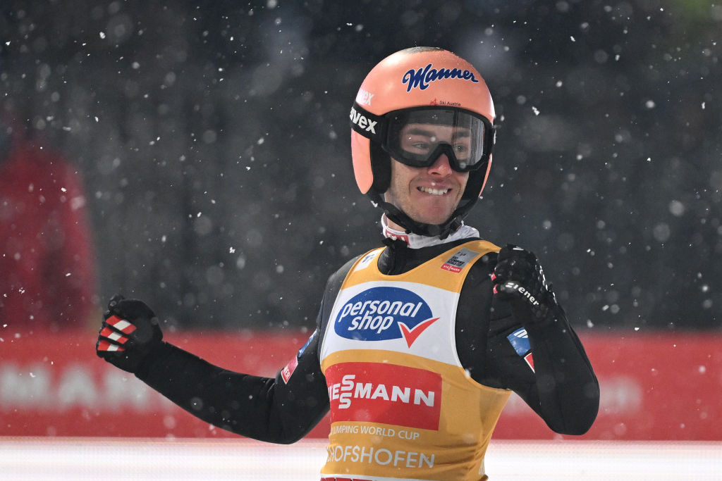 Stefan Kraft, la rimonta è d'oro. L'austriaco è campione del mondo di volo a Bad Mitterndorf