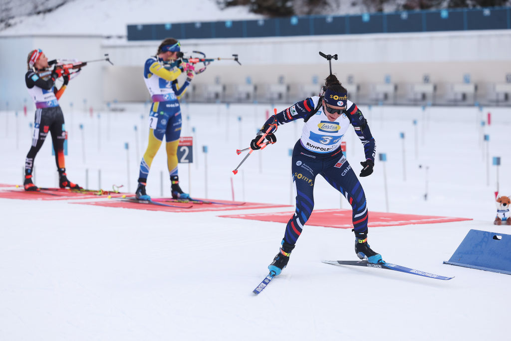 Braisaz per il tris, ma Simon è pronta a una sfida stellare, l’Italia si affida a Vittozzi nella Sprint di Ruhpolding al via al