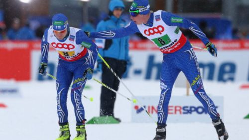 Tempo di ritiri anche per la combinata Suomi : Lasciano Härtull e Leinonen .