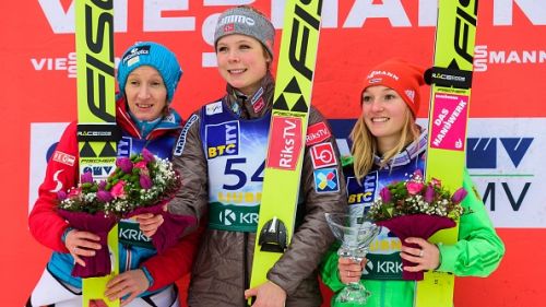 Maren Lundby approfitta dell’assenza di Takanashi ed Ito per vincere la prima gara di Ljubno
