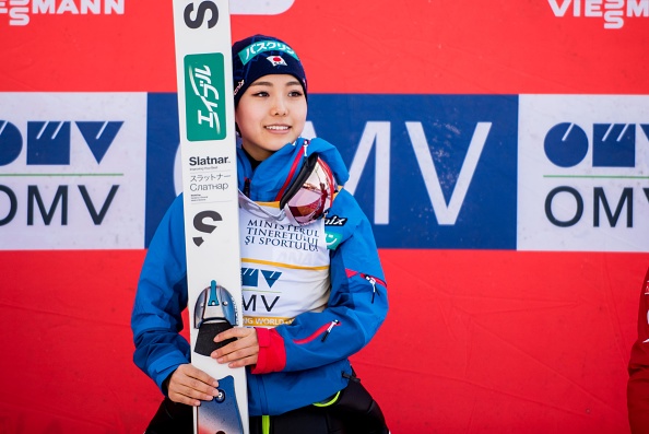 Sara Takanashi fa 8 in stagione con la vittoria nella seconda gara di Hinzenbach
