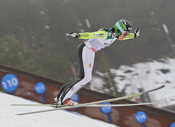 La Slovenia sugli scudi nella Coc di Vikersund: doppietta di Cene Prevc e successo per Anze Semenic. Bene gli italiani