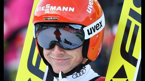 Doppia vittoria francese nei primi halfpipe stagionali di Coppa del Mondo di freestyle