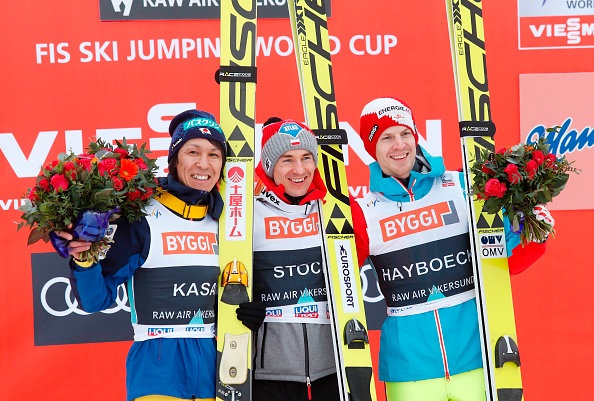 Colpi di scena di Vikersund, dove vince Kamil Stoch, mentre il Raw Air è di Stefan Kraft