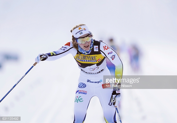 Stina Nilsson vince in Val di Fiemme e torna in testa al Tour de Ski
