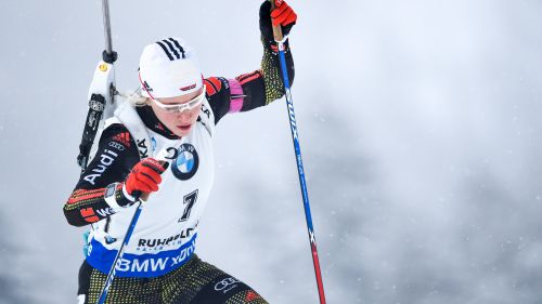 Nicole Schmidhofer oro mondiale nel superG femminile. Azzurre fuori dal podio