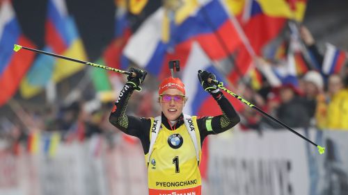Ilka Štuhec domina ad Aspen e si porta a casa la coppa di discesa. Terza Sofia Goggia