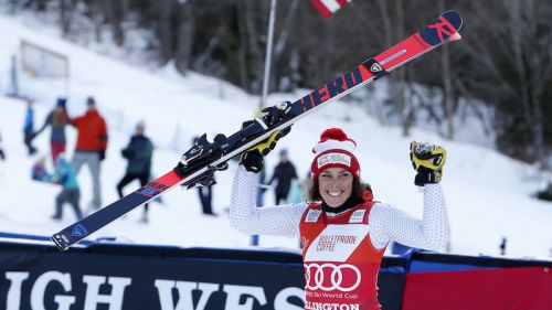 Botta al mento per Wendy Holdener ma a Killington ci sarà
