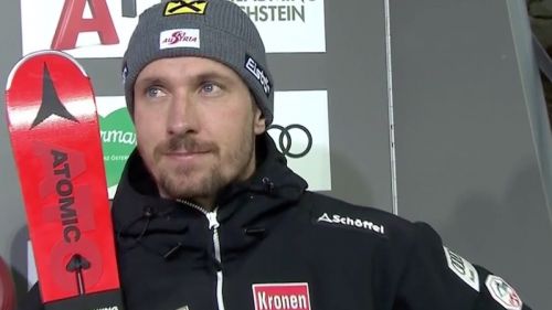 Marcel Hirscher ipoteca il trionfo nello slalom in notturna di Schladming