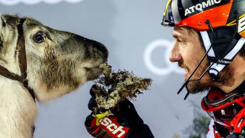Mikaela Shiffrin in testa dopo la nebbiosa prima manche dello slalom di Killington