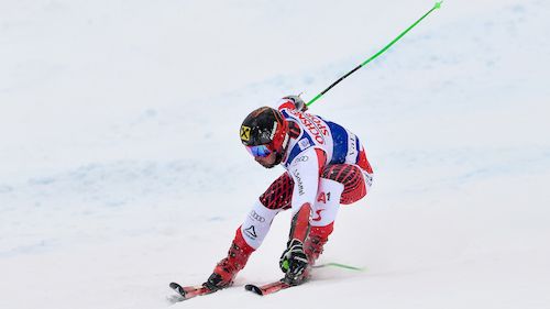 Marcel Hirscher ipoteca la vittoria nella prima manche del gigante dell'Alta Badia