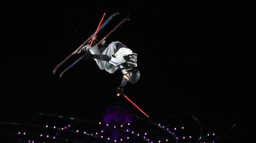 Il dilemma di Ester Ledecká: Mondiali di snowboard o di sci alpino?