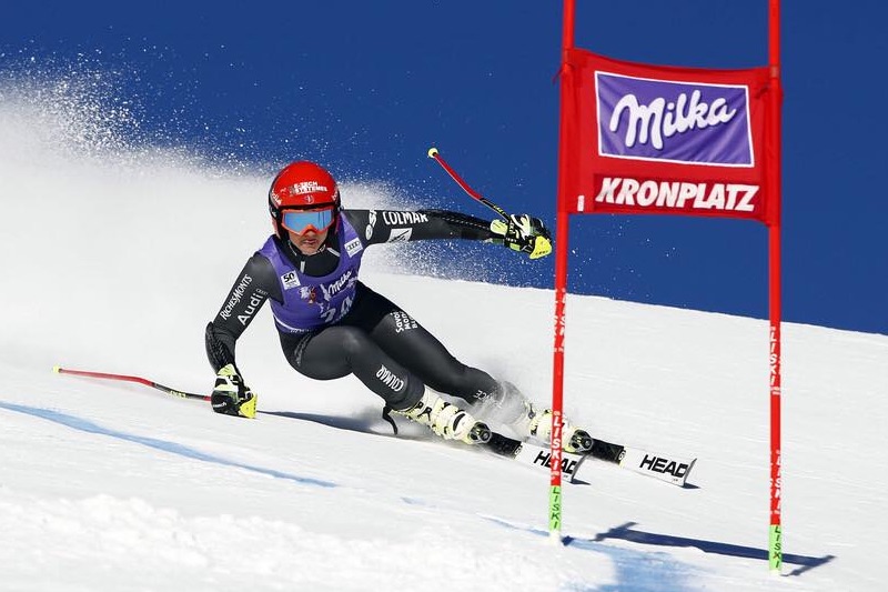 Anche Coralie Frasse-Sombet salta il gigante di Sölden