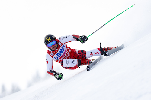 Marcel Hirscher trionfa per la quarta volta nel gigante di Adelboden