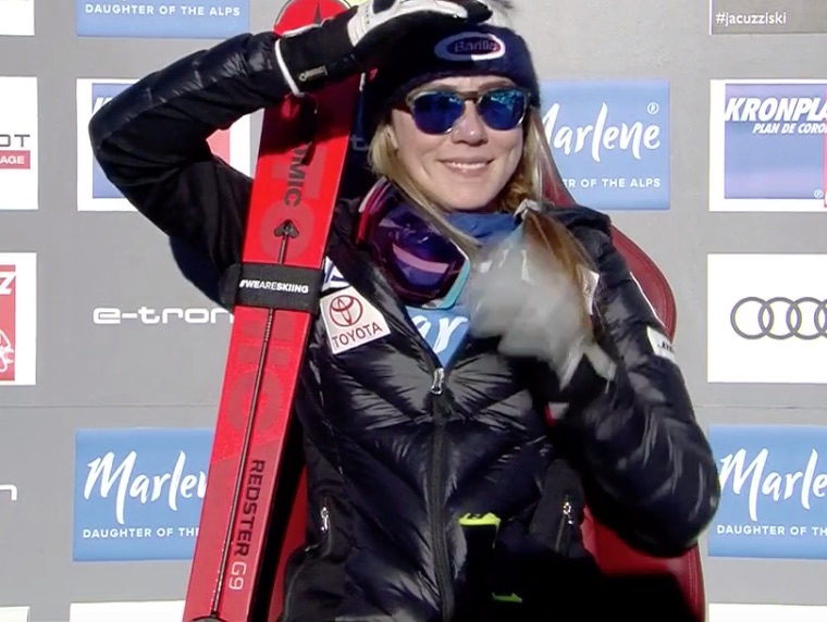 Mikaela Shiffrin domina la prima manche del gigante di Plan de Corones