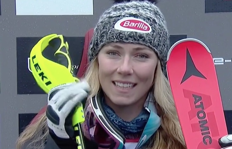 Mikaela Shiffrin in testa dopo la nebbiosa prima manche dello slalom di Killington